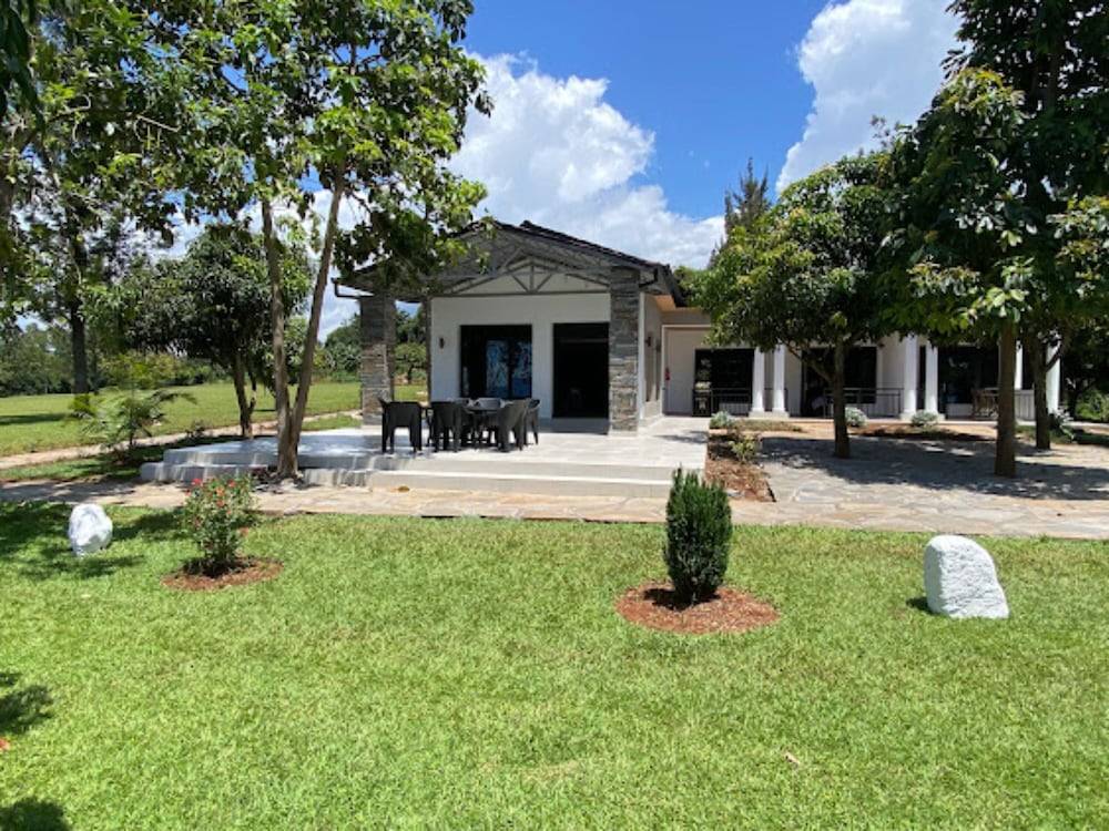 MARAVILLA KIVU ECO-RESORT